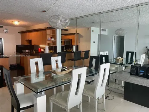5401 Collins Avenue Miami Beach FL 33140