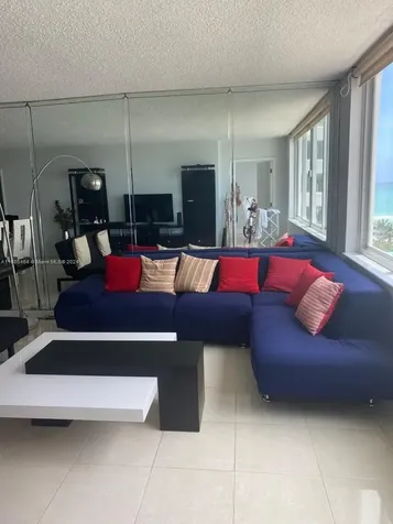 5401 Collins Avenue Miami Beach FL 33140