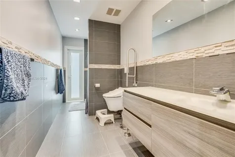 9749 SW 111th Terrace Miami FL 33176