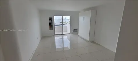 7904 West Drive North Bay Village FL 33141