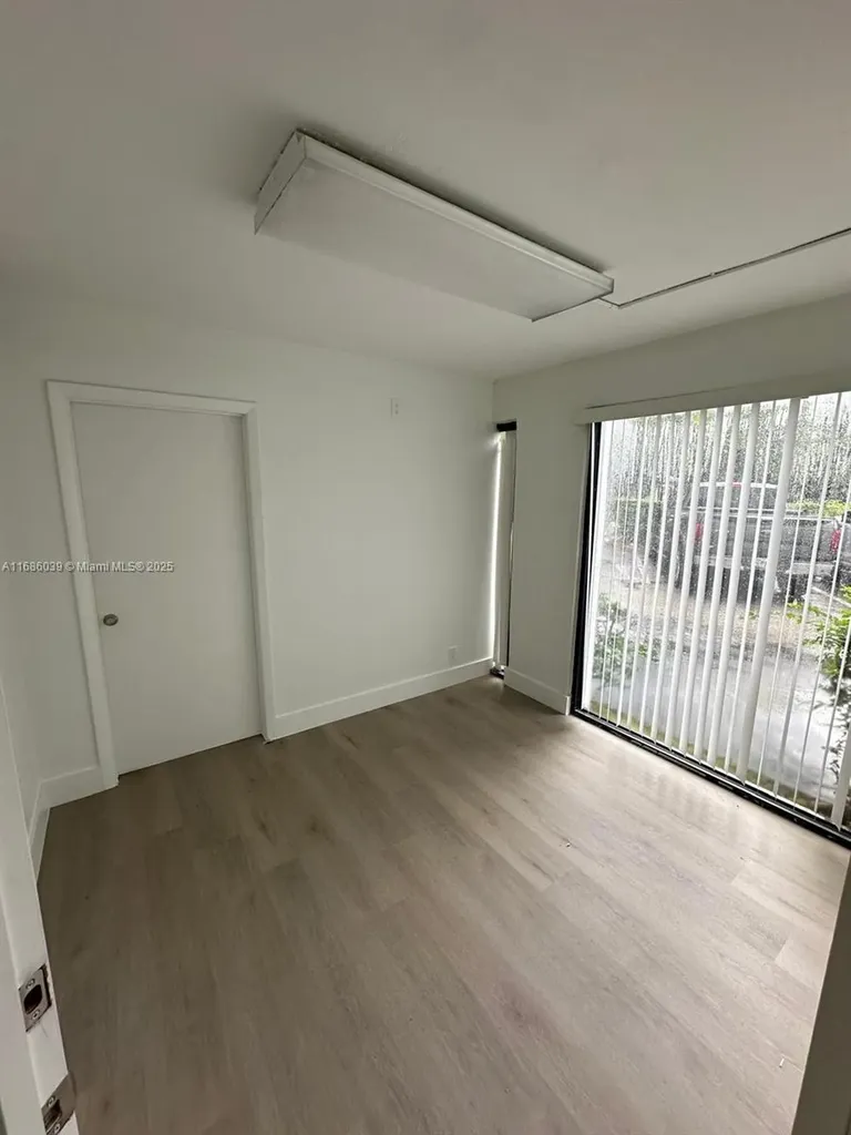 150 SE 12th Street Fort Lauderdale FL 33316