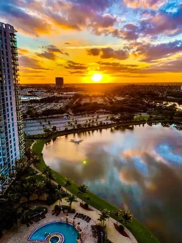 2641 N Flamingo Road Sunrise FL 33323