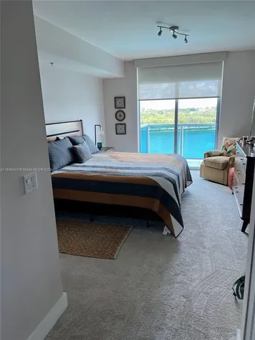 2641 N Flamingo Road Sunrise FL 33323