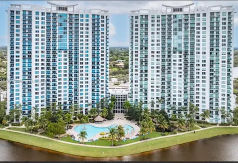 2641 N Flamingo Road Sunrise FL 33323