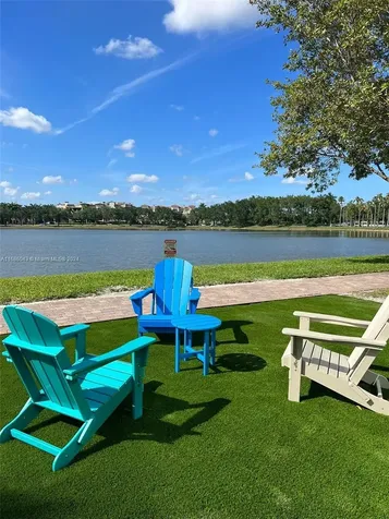 2641 N Flamingo Road Sunrise FL 33323