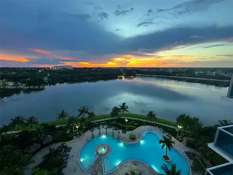 2641 N Flamingo Road Sunrise FL 33323