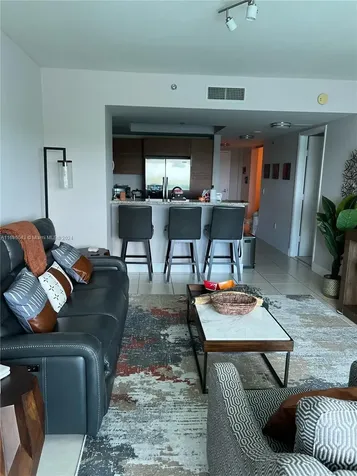 2641 N Flamingo Road Sunrise FL 33323