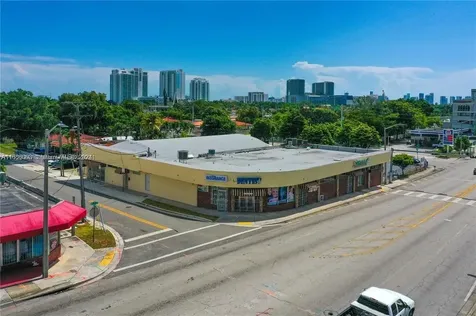 721 NW 21st Court Miami FL 33125