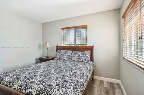 27278 SW 143rd Avenue Homestead FL 33032