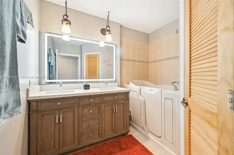 27278 SW 143rd Avenue Homestead FL 33032