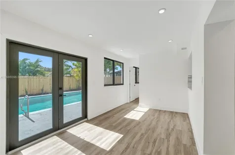12270 NW 29th Place Sunrise FL 33323