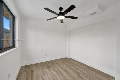 12270 NW 29th Place Sunrise FL 33323