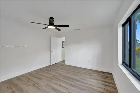 12270 NW 29th Place Sunrise FL 33323