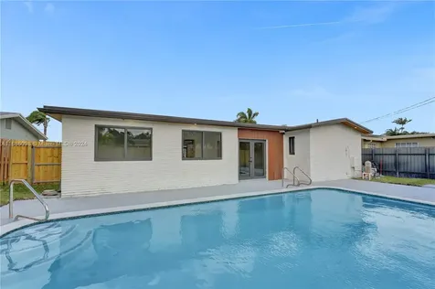 12270 NW 29th Place Sunrise FL 33323