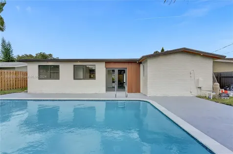 12270 NW 29th Place Sunrise FL 33323