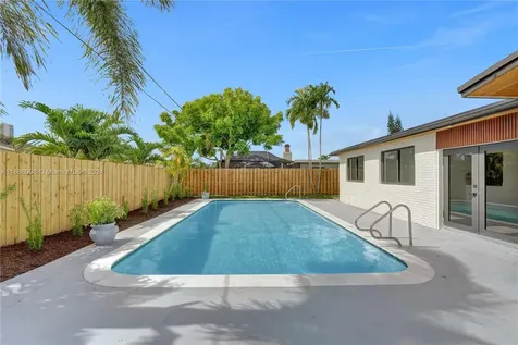 12270 NW 29th Place Sunrise FL 33323
