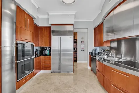 18101 Collins Avenue Sunny Isles Beach FL 33160
