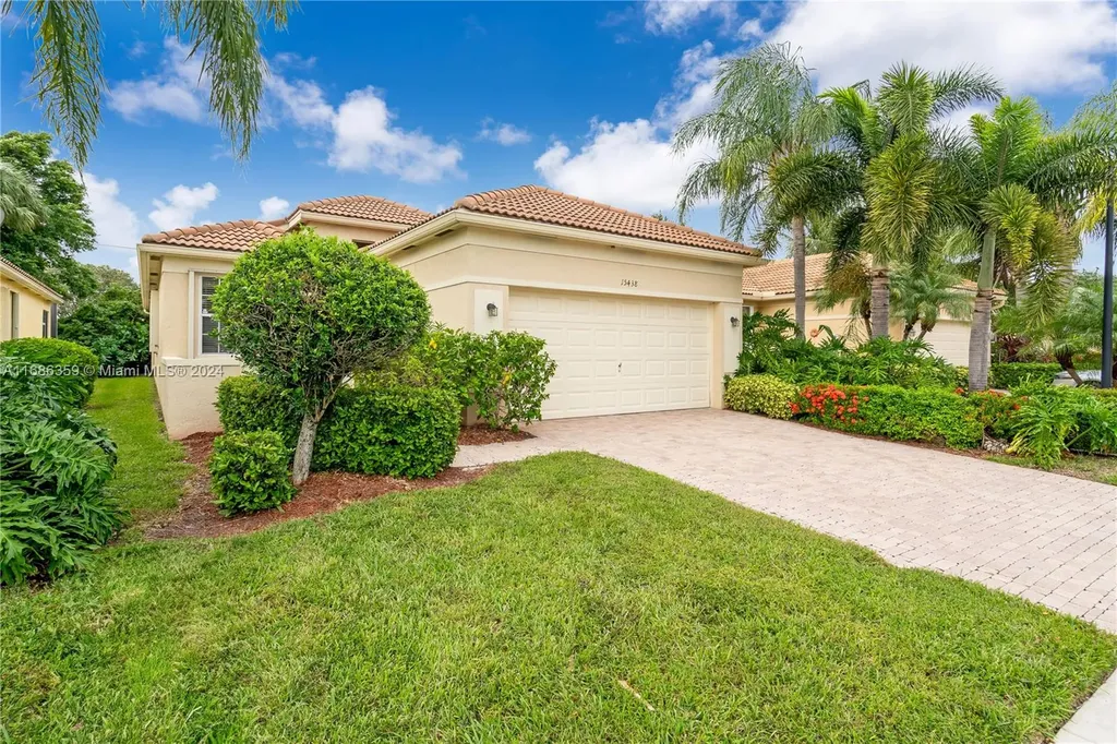 15438 Fiorenza Circle Delray Beach FL 33446