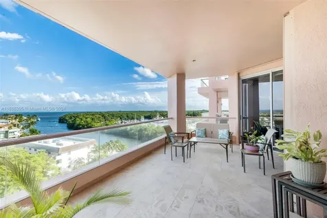10 Edgewater Drive Coral Gables FL 33133