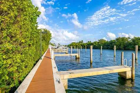 10 Edgewater Drive Coral Gables FL 33133