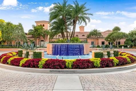 10 Edgewater Drive Coral Gables FL 33133