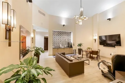 10 Edgewater Drive Coral Gables FL 33133