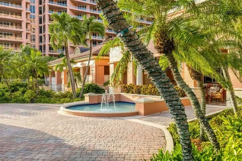 10 Edgewater Drive Coral Gables FL 33133