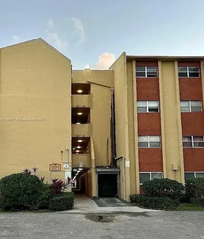 3600 NW 21st Street Lauderdale Lakes FL 33311