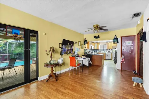 4430 SW 11th Street Coral Gables FL 33134