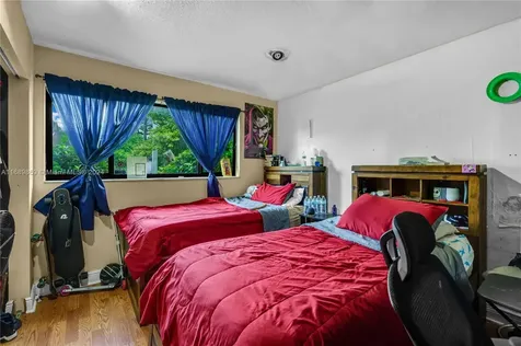 4430 SW 11th Street Coral Gables FL 33134