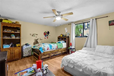 4430 SW 11th Street Coral Gables FL 33134