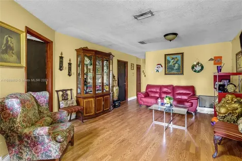 4430 SW 11th Street Coral Gables FL 33134