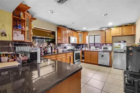 4430 SW 11th Street Coral Gables FL 33134