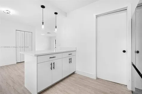 6824 NW 24th Way Fort Lauderdale FL 33309