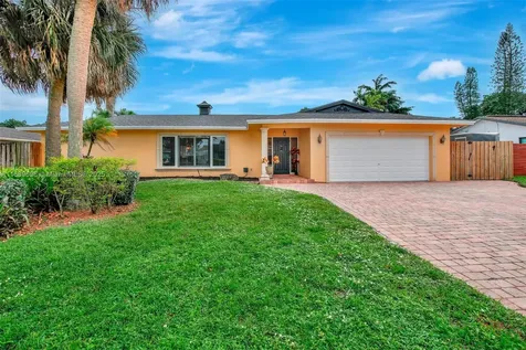 8710 SW 26th Court Davie FL 33328