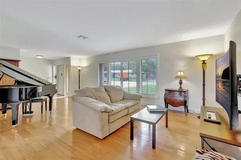 8710 SW 26th Court Davie FL 33328
