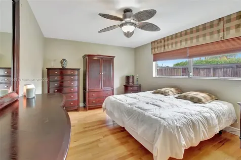 8710 SW 26th Court Davie FL 33328