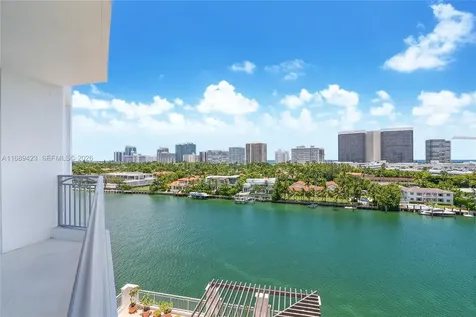 9751 E Bay Harbor Drive Bay Harbor Islands FL 33154