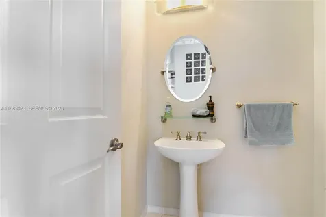 9751 E Bay Harbor Drive Bay Harbor Islands FL 33154