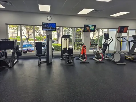 17021 N Bay Road Sunny Isles Beach FL 33160