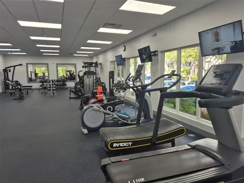 17021 N Bay Road Sunny Isles Beach FL 33160