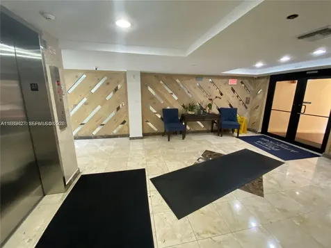 17021 N Bay Road Sunny Isles Beach FL 33160