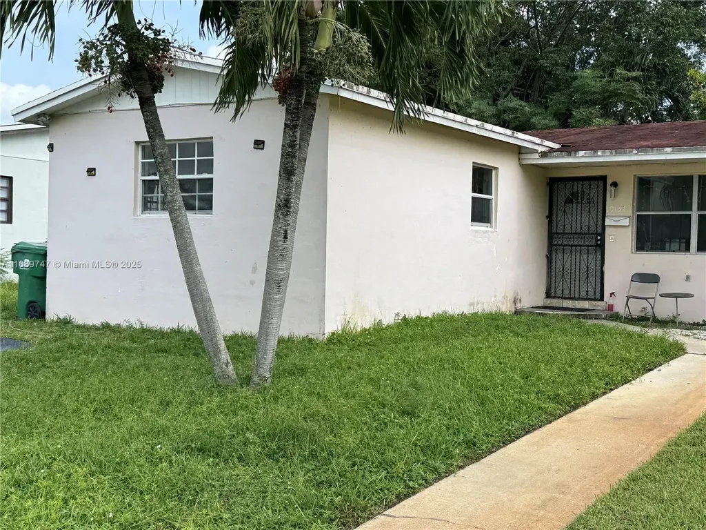 19133 NW 35th Avenue Miami Gardens FL 33056