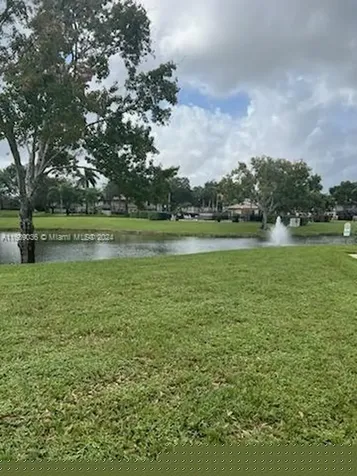 5 Amherst Court Royal Palm Beach FL 33411