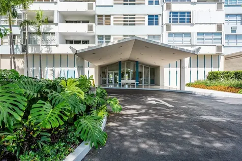 3 Island Avenue Miami Beach FL 33139