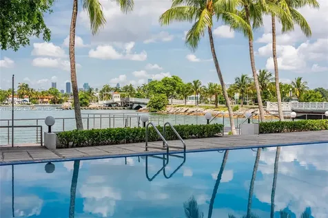 3 Island Avenue Miami Beach FL 33139