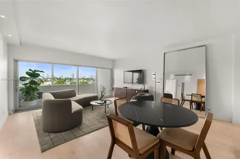 3 Island Avenue Miami Beach FL 33139