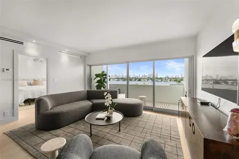 3 Island Avenue Miami Beach FL 33139