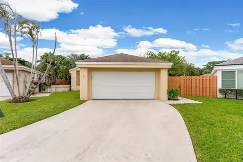 3331 NW 22nd Place Coconut Creek FL 33066