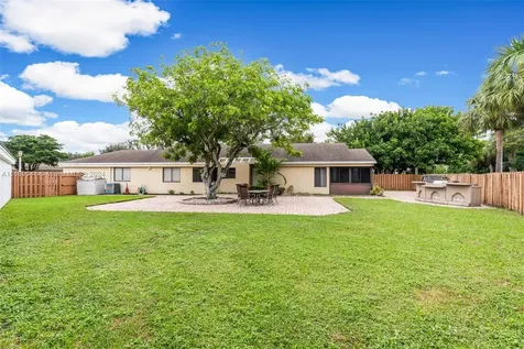 3331 NW 22nd Place Coconut Creek FL 33066